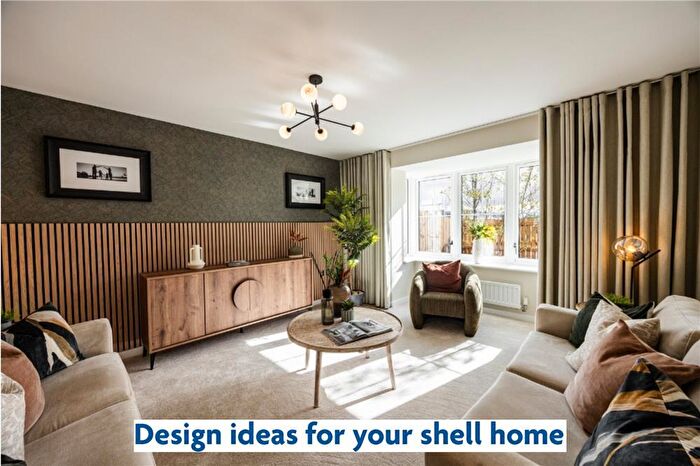 4 Bedroom Detached House For Sale In Morton Way, Thornbury, BS35