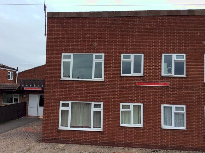 1 Bedroom Studio To Rent In Lanchester Gardens, Worksop, S80