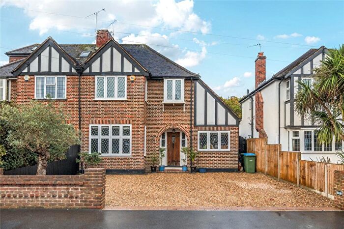4 Bedroom Semi Detached House For Sale In Manor Drive, Esher, KT10