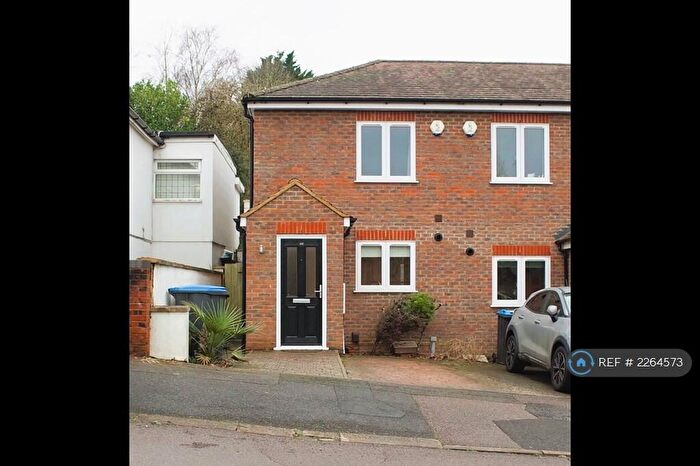 2 Bedroom End Of Terrace House To Rent In King Edward Street, Hemel Hempstead, HP3