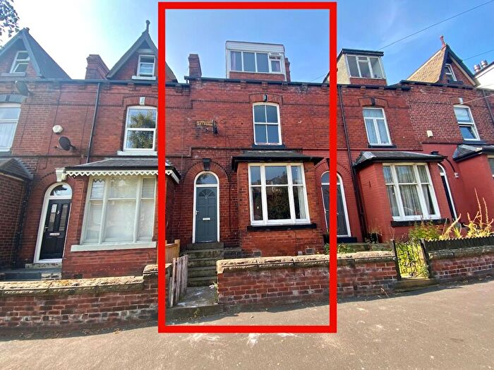 4 Bedroom House To Rent In Victoria Avenue, East End Park, LS9