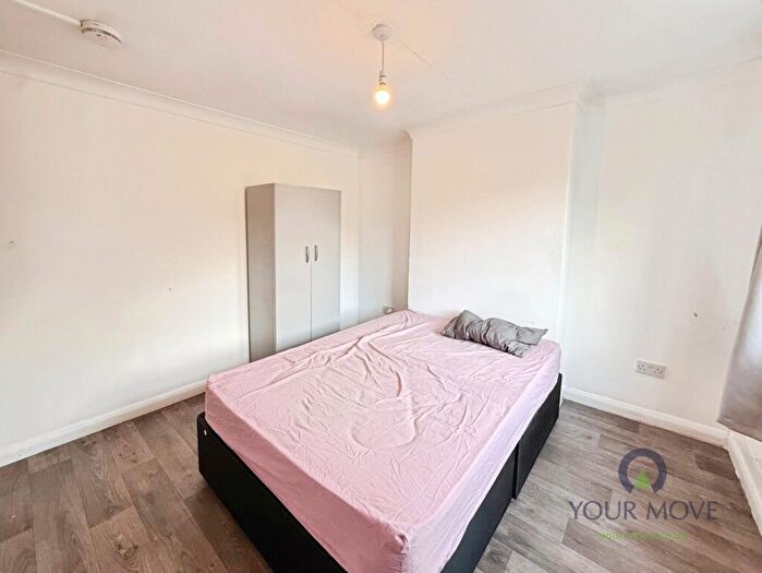 1 Bedroom Maisonette To Rent In Old Lodge Lane, Purley, CR8