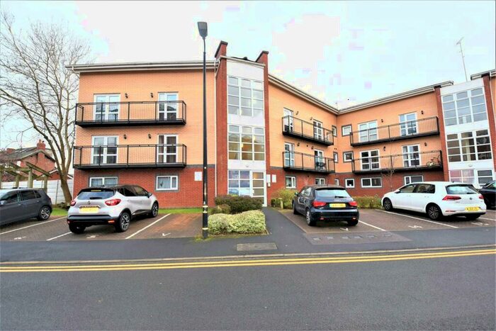 1 Bedroom Apartment To Rent In Wharf Road, Sale, M33