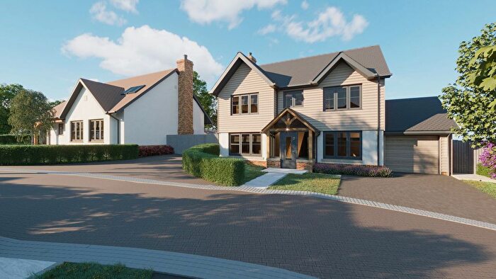 4 Bedroom Detached House For Sale In Meadow View, Coolhurst Close, RH13
