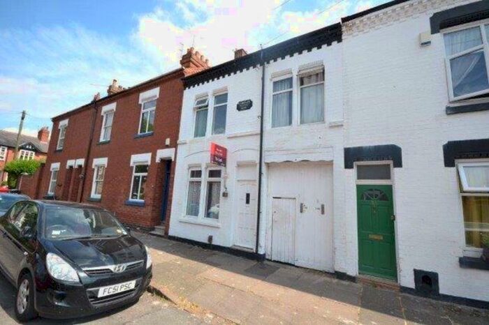 4 Bedroom House To Rent In Edward Road, Leicester, LE2