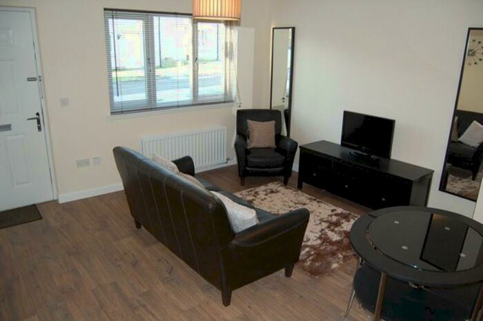 2 Bedroom Terraced House To Rent In Bellfield View, Kingswells, Aberdeen, AB15