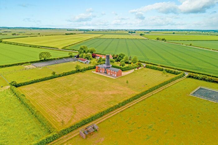 4 Bedroom Detached House For Sale In The Windmill, Heath Road, Scopwick, Lincoln, LN4