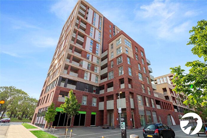 2 Bedroom Flat For Sale In Wagtail Walk, London, SE2