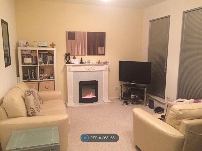 2 Bedroom Flat To Rent In Grange Road, London, SE1