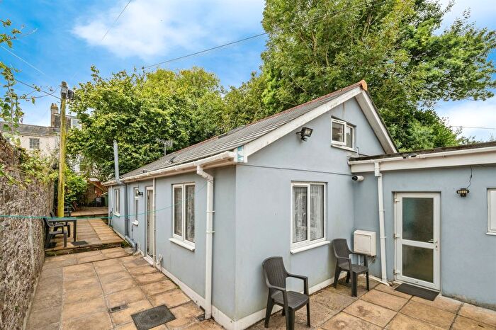 3 Bedroom Bungalow For Sale In Ladysmith Road, Plymouth, PL4