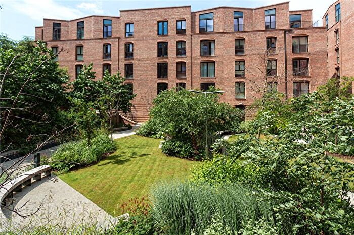 2 Bedroom Flat For Sale In Victoria, Hudson Quarter, Toft Green, York, North Yorkshire, YO1