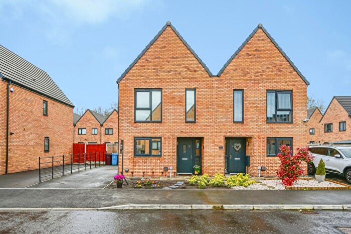 2 Bedroom Semi Detached House For Sale In Conteh Street, Kirkby, Liverpool, Merseyside, L32