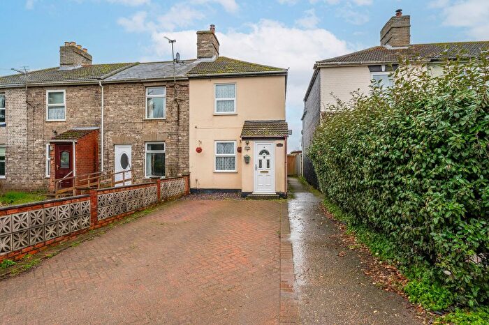 3 Bedroom End Terrace House For Sale In Butt Lane, Burgh Castle, NR31