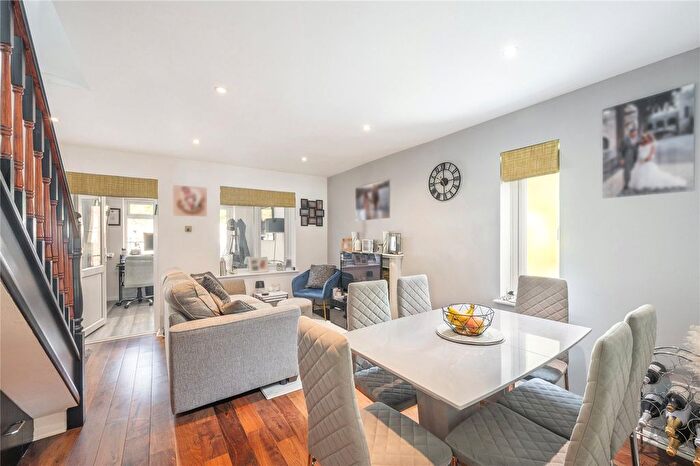 2 Bedroom End Of Terrace House For Sale In Brancaster Drive, Mill Hill, London, NW7