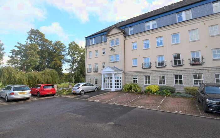 3 Bedroom Apartment To Rent In South Inch Court, Perth, Perthshire, PH2