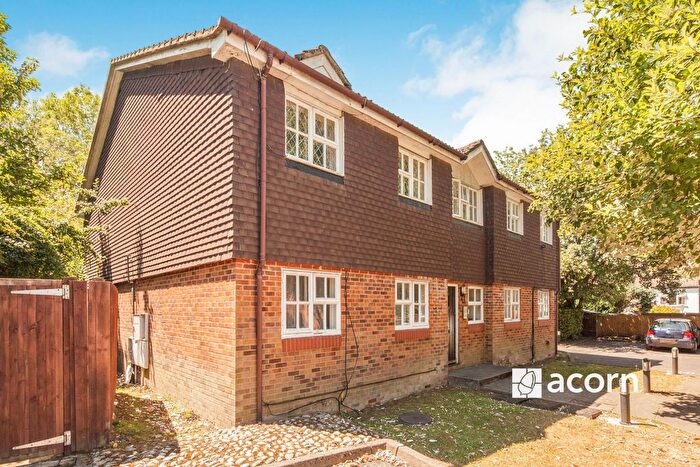 Studio To Rent In Braemar Avenue, South Croydon, CR2