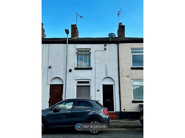 2 Bedroom Terraced House To Rent In Ryle Street, Macclesfield, SK11