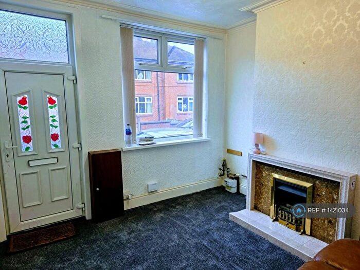 2 Bedroom Terraced House To Rent In Langley St, Stoke-On-Trent, ST4
