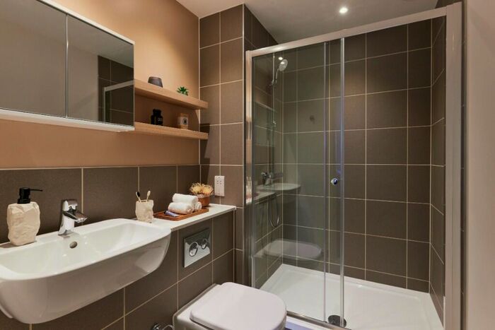 2 Bedroom Apartment To Rent In Heyrod Street, Manchester, Greater Manchester, M1