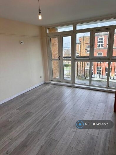 1 Bedroom Flat To Rent In London, London, SE2