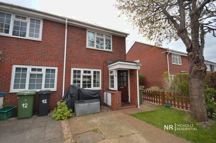 2 Bedroom End Of Terrace House To Rent In Hawthorne Place, Epsom, Surrey., KT17