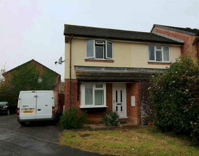 1 Bedroom Semi-Detached House To Rent In Camfield Drive, Tiverton, EX16