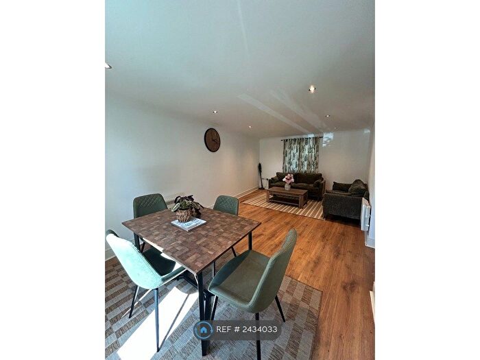 2 Bedroom Flat To Rent In Aerofoil Grove, Colchester, CO4