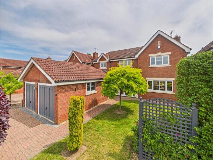 4 Bedroom Detached House For Sale In High Meadow, Tollerton, Nottingham, NG12