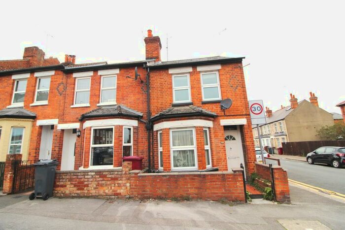 3 Bedroom End Of Terrace House To Rent In Kensington Road, Reading, RG30