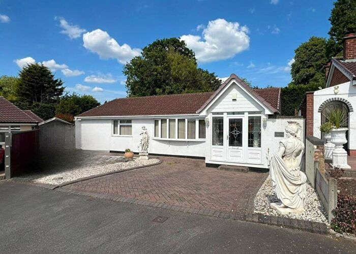 1 Bedroom Detached Bungalow For Sale In Hothersall Drive, Sutton Coldfield, B73