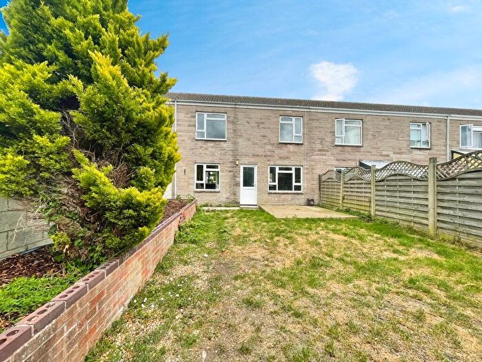 3 Bedroom Terraced House To Rent In Meare, Glastonbury, BA6