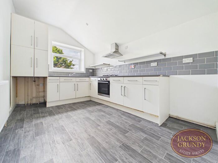 2 Bedroom Apartment To Rent In Abington Avenue, Abington, NN1