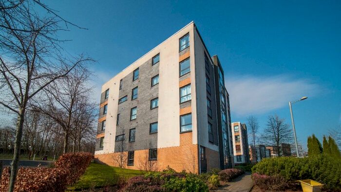 2 Bedroom Flat To Rent In Firpark Close, Dennistoun, Glasgow, G31