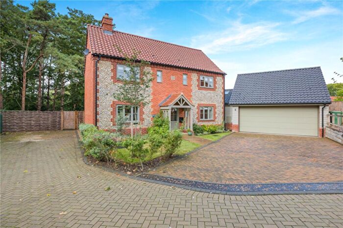 4 Bedroom Detached House For Sale In Blakeney, Norfolk, NR25