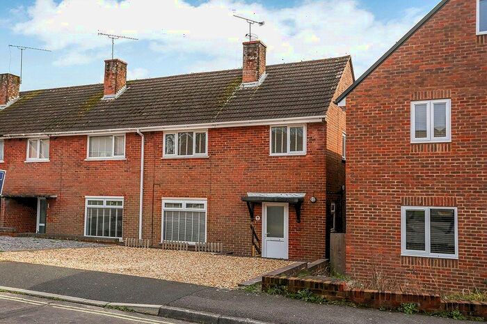 3 Bedroom End Of Terrace House To Rent In Fleming Road, Winchester, Hampshire, SO22