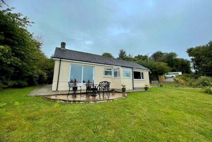 3 Bedroom Bungalow To Rent In , St Dogmaels, SA43