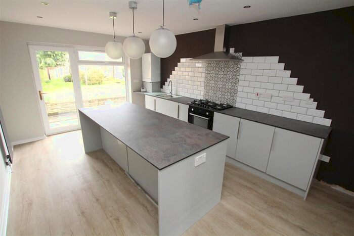 2 Bedroom Bungalow To Rent In Chestnut Drive, Marton-In-Cleveland, Middlesbrough, TS7