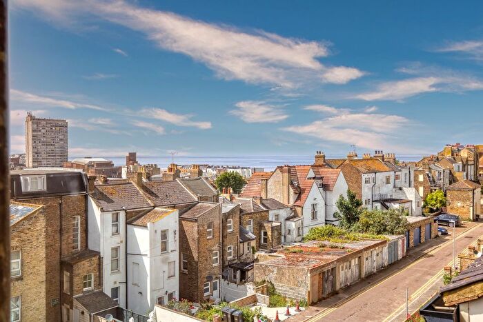 2 Bedroom Flat To Rent In High Street, Margate, Kent, CT9