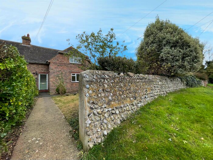 3 Bedroom Semi-Detached House To Rent In The Fridays, East Dean, Eastbourne, BN20