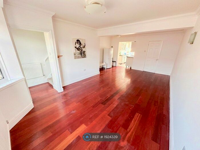 3 Bedroom Terraced House To Rent In Nightingale Road, London, N9