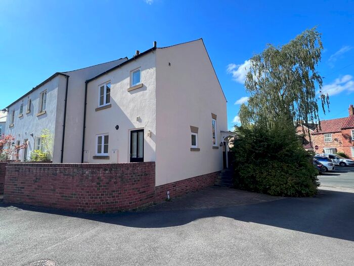2 Bedroom End Of Terrace House To Rent In Pysbury Walk, Boroughbridge, York, YO51