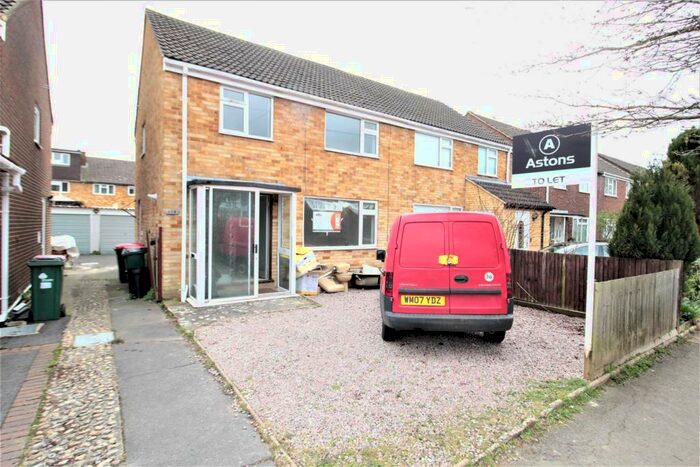 3 Bedroom House To Rent In St. Marys Drive, Pound Hill, RH10