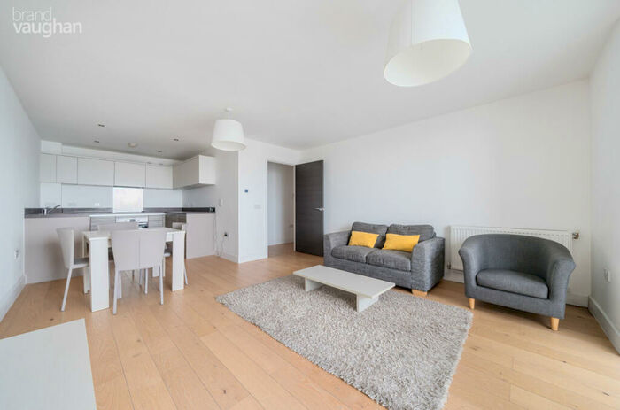 2 Bedroom Flat To Rent In The Boardwalk, Brighton Marina Village, Brighton, East Sussex, BN2
