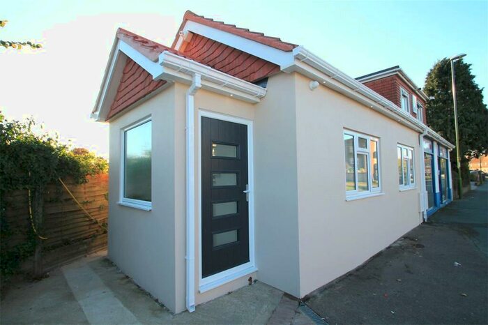 1 Bedroom Apartment To Rent In Sompting Road, Lancing, BN15