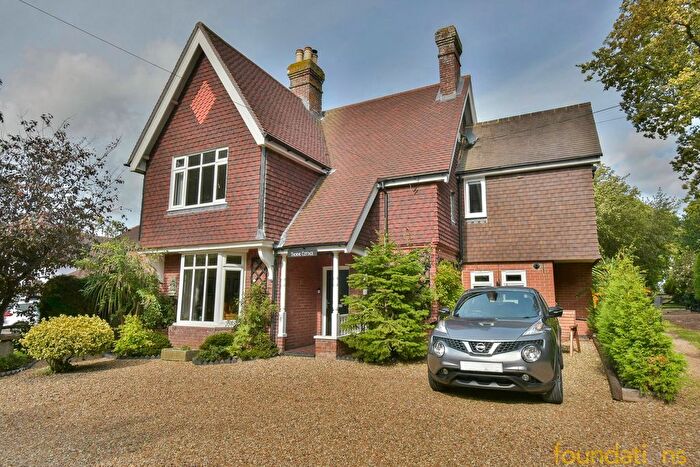 4 Bedroom Detached House For Sale In Ninfield Road, Bexhill-On-Sea, TN39