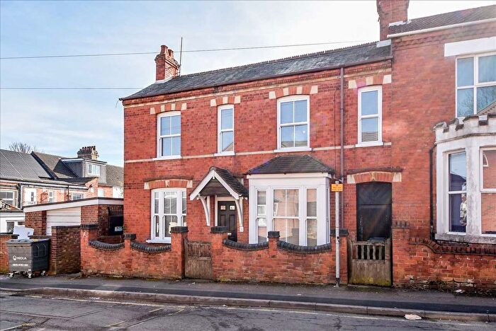 2 Bedroom Semi-Detached House To Rent In Havelock Street, Wellingborough, NN8