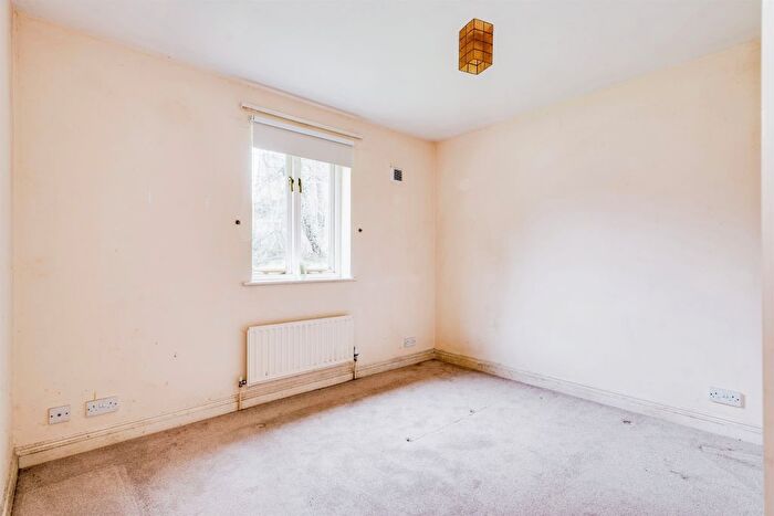 2 Bedroom Detached Bungalow For Sale In Dorchester Close, Headington, Oxford, OX3