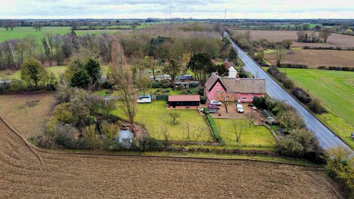 8 Bedroom Cottage For Sale In Norwich Road, Brockford, Stowmarket, IP14