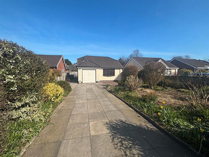 2 Bedroom Detached Bungalow To Rent In Padgbury Lane, Congleton, CW12