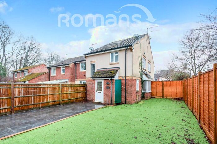 1 Bedroom Semi-Detached House To Rent In Little Copse Chase, Chineham, Basingstoke, RG24